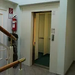 Garni Daniela Urich Hotel