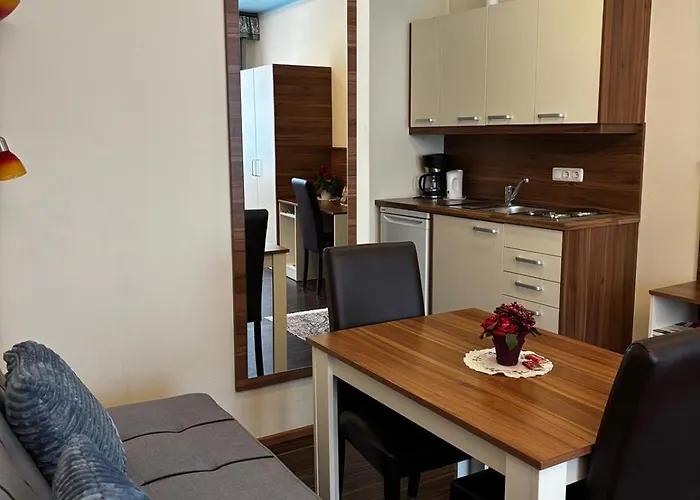 Garni Daniela Urich Otel Schwanenstadt