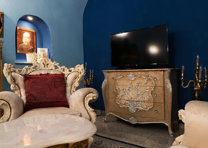 Garni Daniela Urich Otel 3*