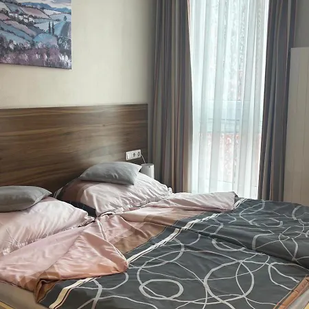 Hotell Garni Daniela Urich 3*