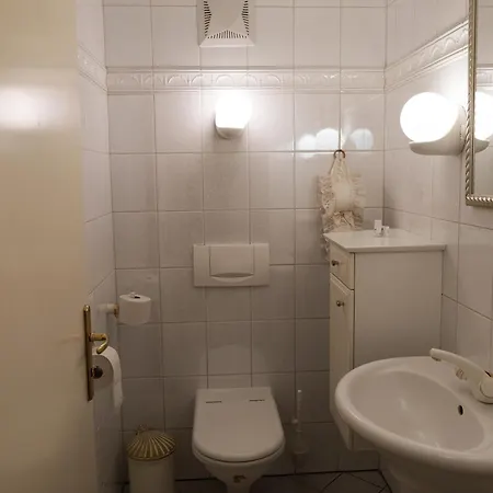 Hotell Garni Daniela Urich 3*