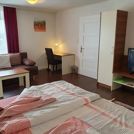 Garni Daniela Urich 3*