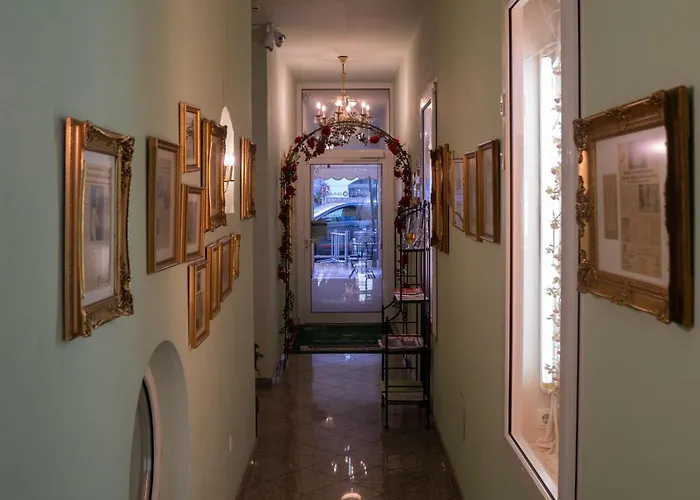 Hotel Garni Daniela Urich 3*